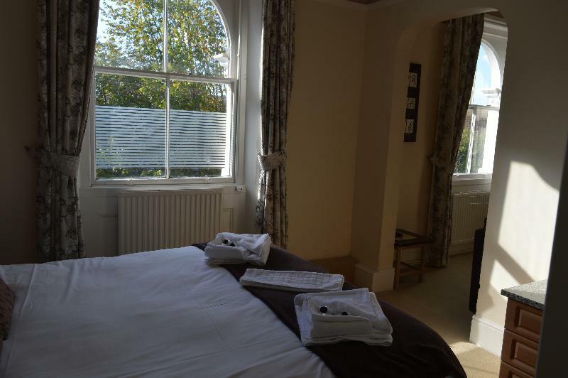 The Sheldon B&B - Free Private Parking Torneo de Torneo de Eastbourne Exterior foto